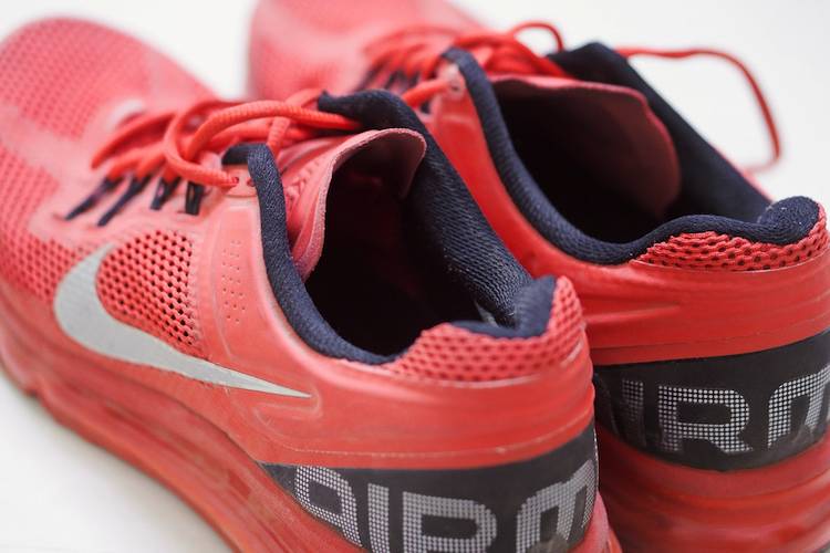 The EDIT: 6 Best Men's Running Trainers for 2016