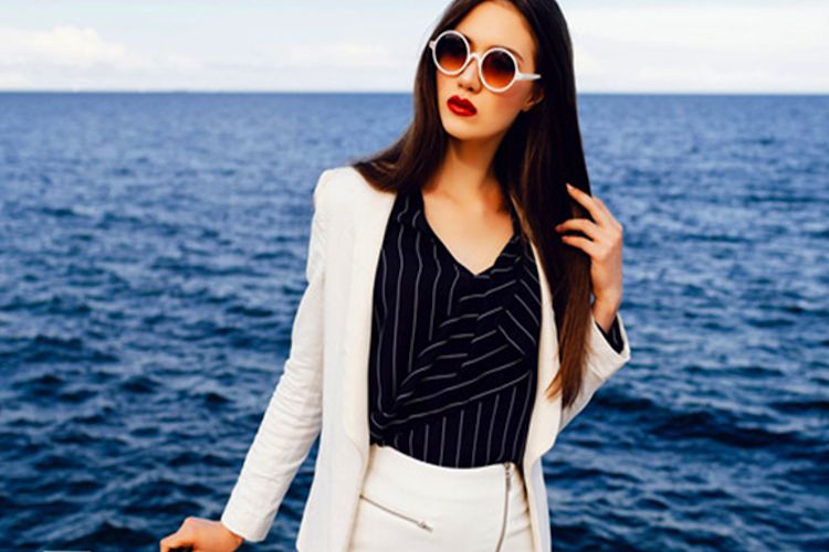 5 Ways to: Style The Same Blazer