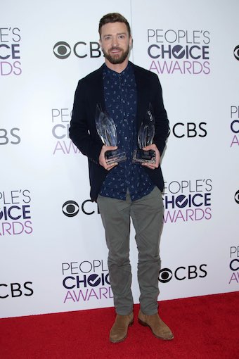 Justin Timberlake Wearing Khaki Chinos, Suede Boots and Printed Shirt