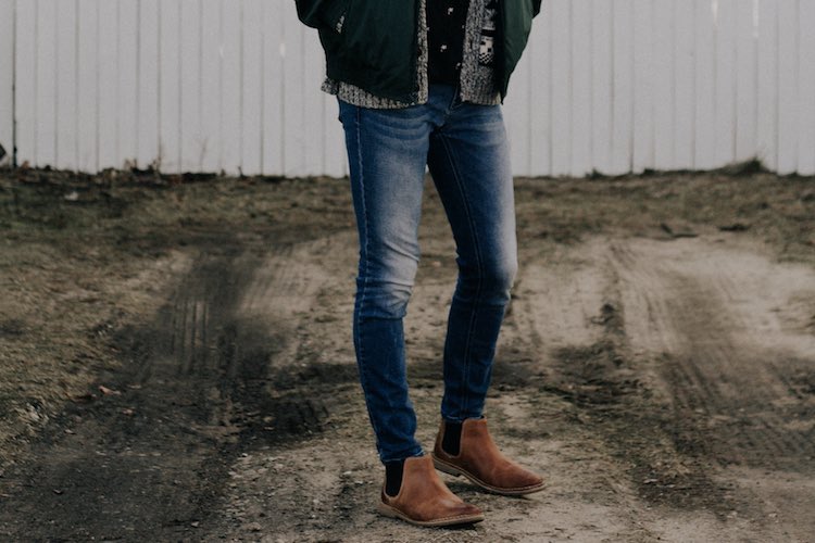 chelsea boots and jeans