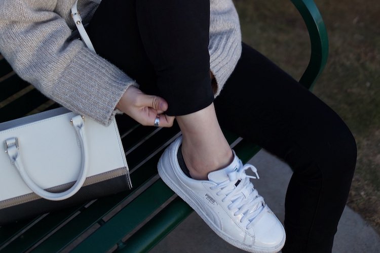 blue puma suede outfit